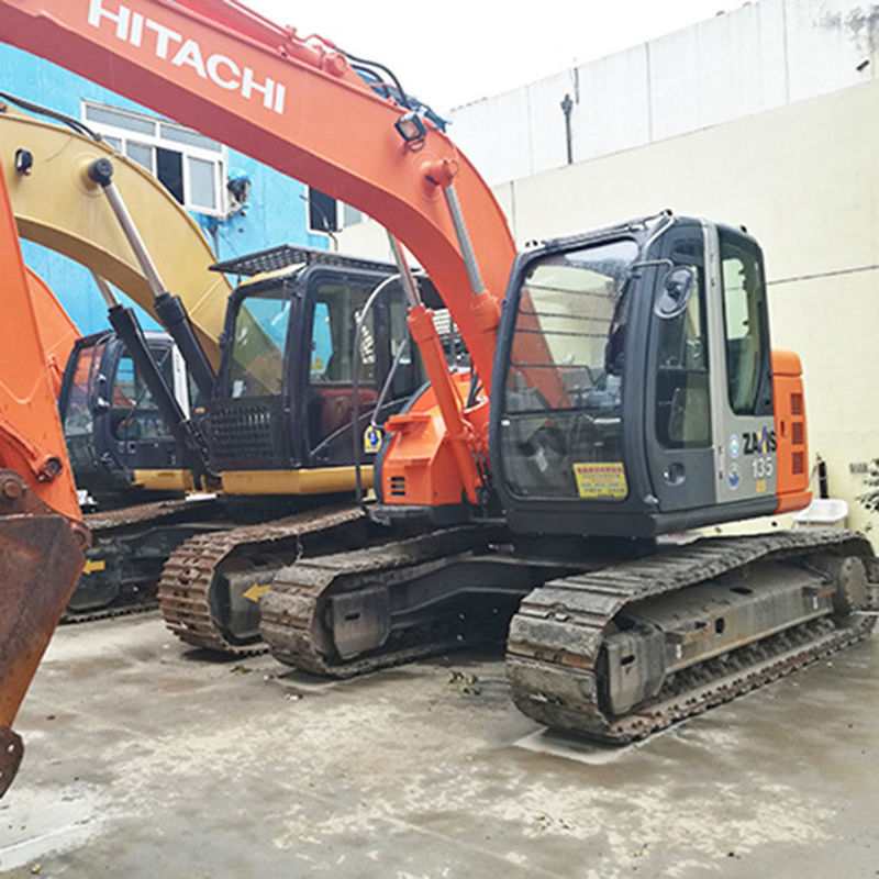 Η έκπτωση εκρηκτικής μηχανής 13,2 τόνων της Hitachi 135 είναι σε πώληση/Χρησιμοποιούμενη εκρηκτική μηχανή Hitachi 135