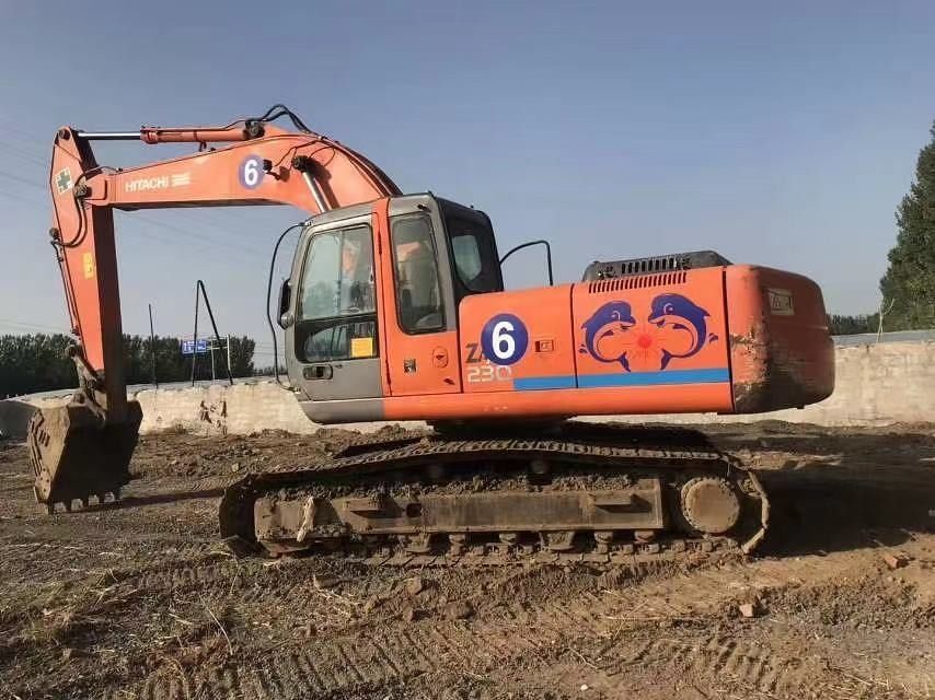 Χρησιμοποιούμενη εκσκαφέας Zx230 από δεύτερο χέρι
