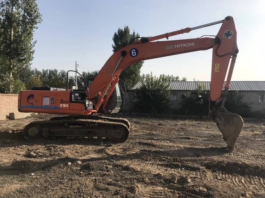 Χρησιμοποιούμενη εκσκαφέας Zx230 από δεύτερο χέρι