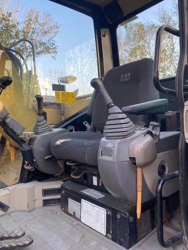 Δεύτερο χέρι καλής ποιότητας Excavator Crawler Χρησιμοποιούμενη Caterpillar cat313C / δευτερεύουσα Ιαπωνία κινητήρα cat 313C