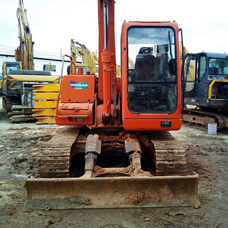 Χρησιμοποιούμενη εκσκαφέας 8 τόνων Doosan DX80 Χρησιμοποιούμενο μοντέλο 80 mini project duty DX80 προς πώληση