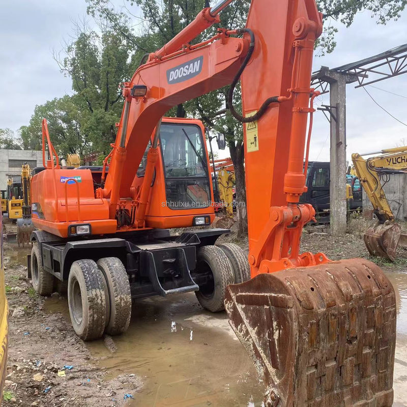 Καυτή πώληση Καυτή πώληση μεταχειρισμένο Doosan DH150 W-7 Χρησιμοποιούμενο εξορυκτήρα σε καλή κατάσταση εξορυκτήρα τροχών.