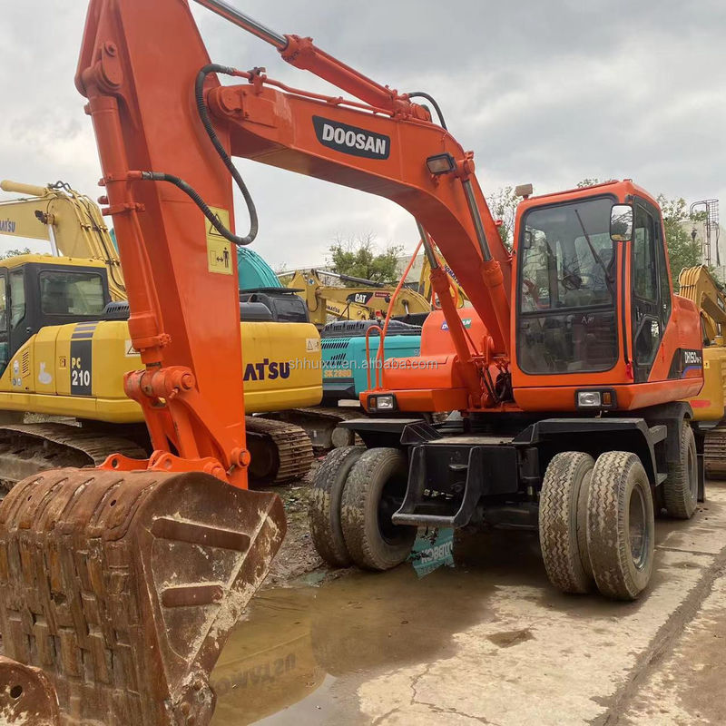 Καυτή πώληση Καυτή πώληση μεταχειρισμένο Doosan DH150 W-7 Χρησιμοποιούμενο εξορυκτήρα σε καλή κατάσταση εξορυκτήρα τροχών.