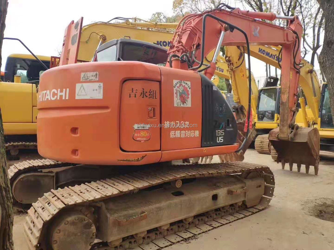 Η Hitachi σε απόθεμα Υδραυλική σκάψιμο HITACHI 135 Χρησιμοποιούμενη καλή κατάσταση/Χρησιμοποιούμενη σκάφτρα για την πώληση Ιαπωνική HITACHI 135
