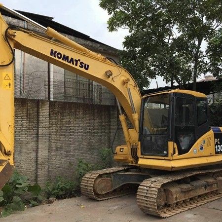 Χρησιμοποιούμενη εκσκαφέας Komatsu pc120 pc130 pc140 pc200 pc300 με υψηλή ποιότητα και χαμηλή τιμή σε καυτή πώληση στη Σαγκάη