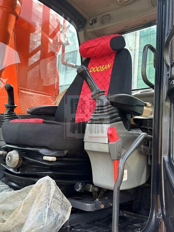 Υψηλής ποιότητας αρχικό μεταχειρισμένο σκάφος Doosan Dh60 Dh75 Dh80 Doosan DX500LC DX300 DX220 DX225 μεταχειρισμένο σκάφος προς πώληση