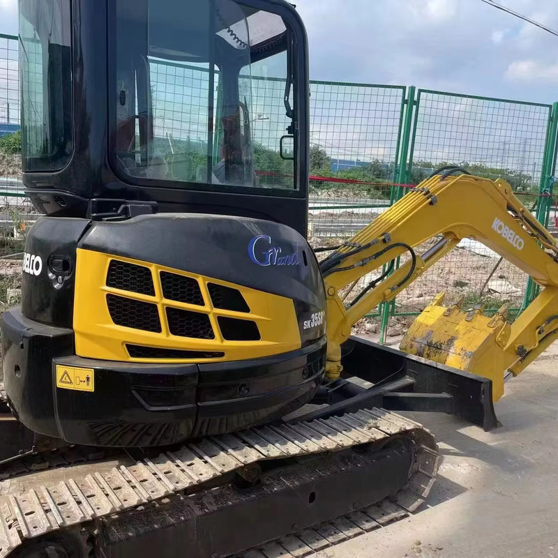 Χρησιμοποιημένη υδραυλική σκάφτρα Kobelco35SR, φθηνή τιμή