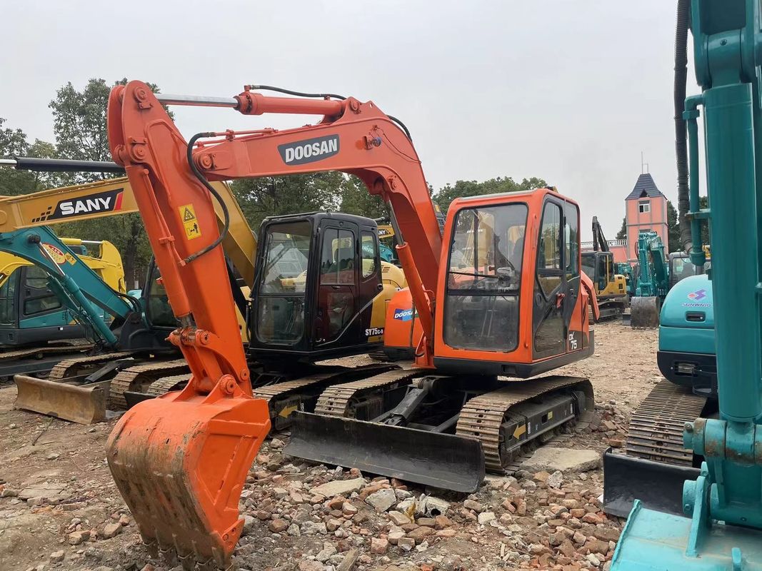 Καλή απόδοση εκσκαφέας Doosan DX75 μικρός εκσκαφέας χρησιμοποιημένα μηχανήματα 6 τόνων εκσκαφή πώληση για μίνι το εκσκαφέας καλύτερο