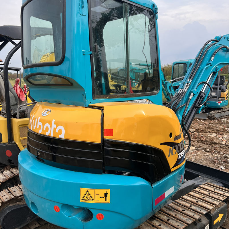 Αρχική μπογιά Χρησιμοποιημένη εκσκαφέας Kubota 135 Χρησιμοποιημένη Μίνι Εκσκαφέας 13500KG