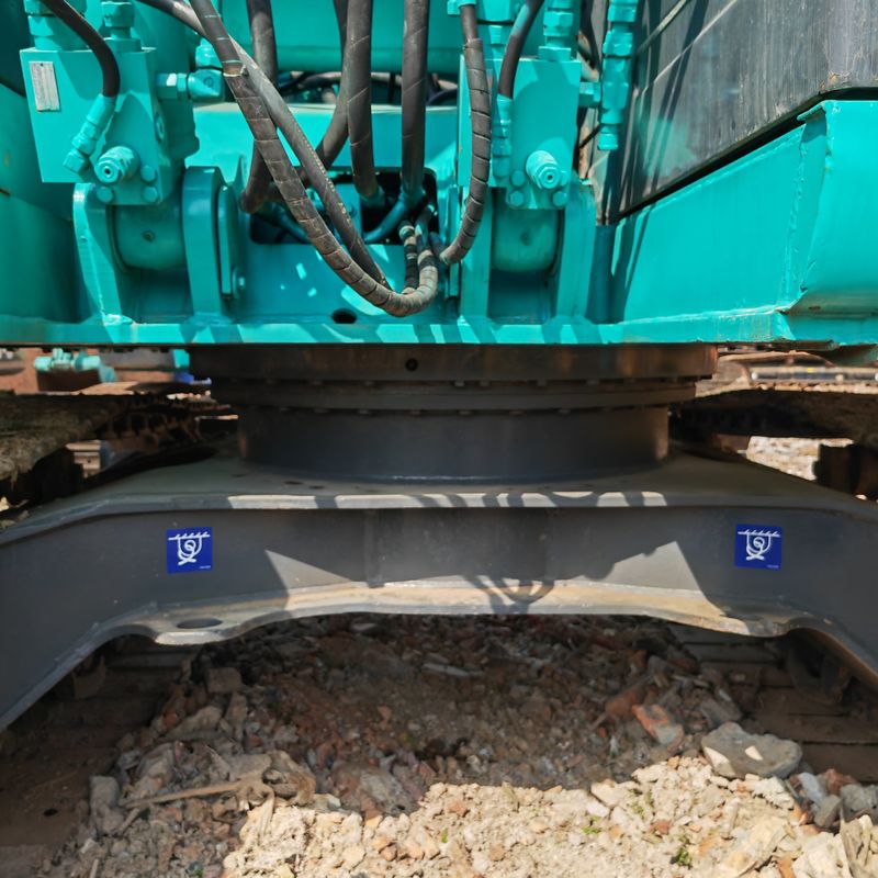 13 τόνος Χρησιμοποιούμενος εξορυκτής Kobelco Kobelco 135 Χρησιμοποιούμενος εξορυκτής 0.7m3