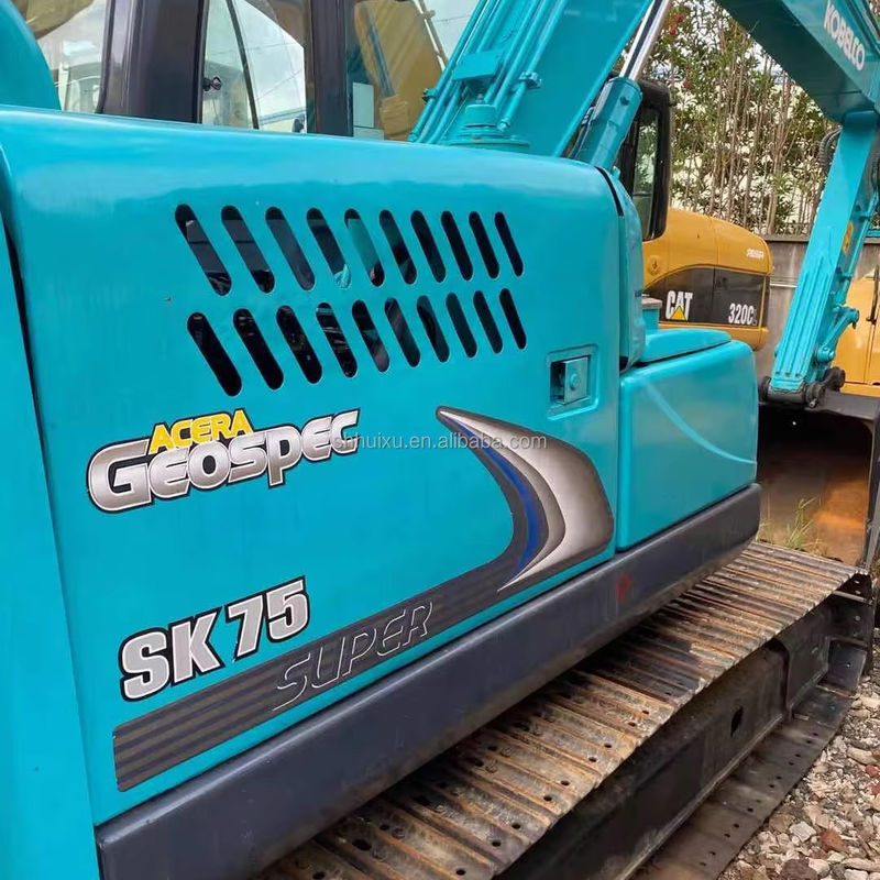 7.5 τόνος Ιαπωνία Χρησιμοποιούμενη Kobelco Excavator Δεύτερο χέρι Kobelco 75 Excavator