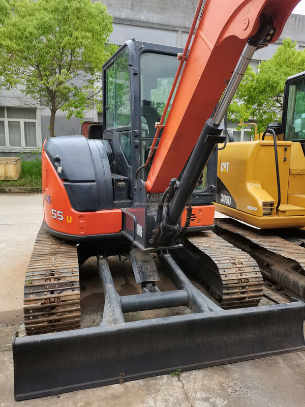 Η Hitachi σε απόθεμα Εξαιρετική ποιότητα Η Hitachi ZX55U Χρησιμοποιούμενος υδραυλικός εξορυκτής/Χρησιμοποιούμενος μίνι εξορυκτής Η Hitachi ZX55U Φθηνή τιμή
