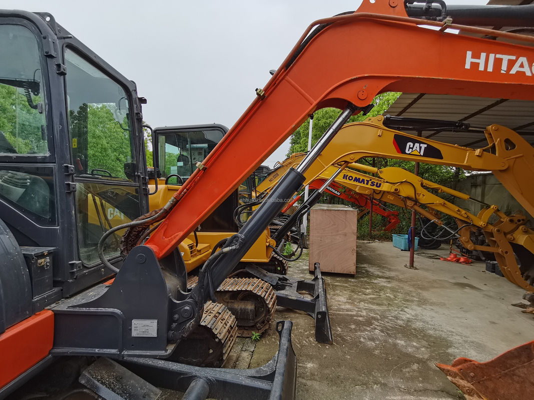 Η Hitachi σε απόθεμα Εξαιρετική ποιότητα Η Hitachi ZX55U Χρησιμοποιούμενος υδραυλικός εξορυκτής/Χρησιμοποιούμενος μίνι εξορυκτής Η Hitachi ZX55U Φθηνή τιμή
