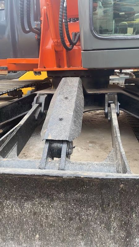 Η Hitachi χρησιμοποιεί εκσκαφέα ZX70, η Hitachi Zaxis 70 χαμηλή τιμή στην πώληση στη Σαγκάη της Κίνας.