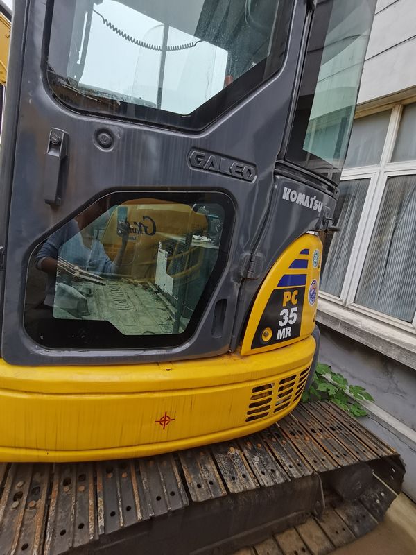 Χρησιμοποιούμενη εκσκαφέας komatsu pc 35 MR Καλή ποιότητα χαμηλή τιμή προς πώληση