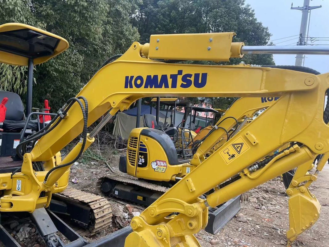 mini Japan Komatsu35 Χρησιμοποιούμενος εξορυκτής για εσωτερική οικιακή χρήση εξορυκτής 3,5 τόνων χρησιμοποιούμενος εξορυκτής της Ιαπωνίας