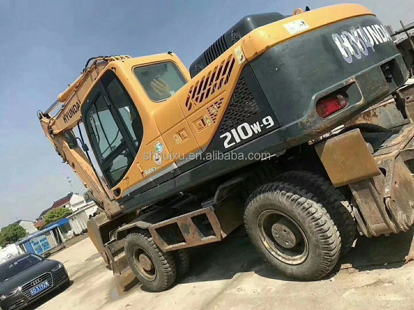 Χρησιμοποιούμενη υγιούνταϊ r210w-9 μηχανή εκσκαφής τροχών / ελαστικών για πώληση