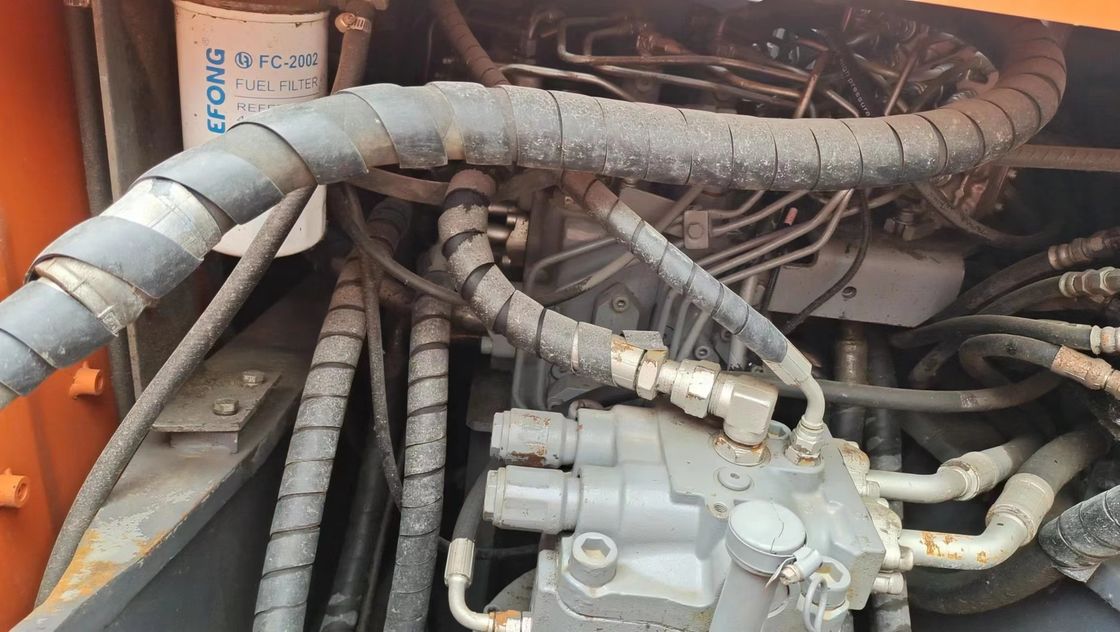Χρησιμοποιούμενη εκσκαφική μηχανή Hitachi ZX200 σε καλή κατάσταση για πώληση