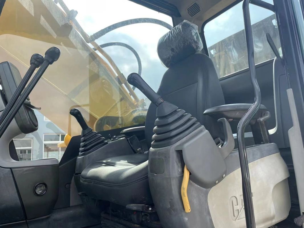 Μεγάλο σκαρφαλώνα CAT 330D μεταχειρισμένο σκάφτη χρησιμοποιείται βαρύ μηχάνημα 30 τόνων υδραυλικό σκαρφαλώνα backhoe μεγάλο σκαρφαλώνα