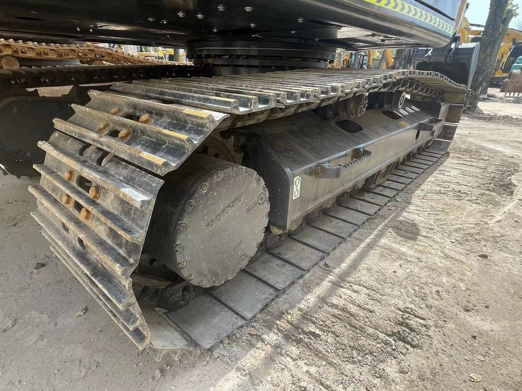 21000kg Χρησιμοποιούμενος υδραυλικός εξορυκτής μεταλλικής εξόρυξης Volvo Ec210 1.1m3 χωρητικότητα κουβάς
