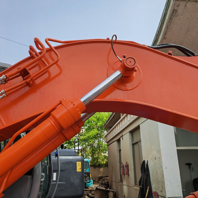 Η Hitachi σε αποθεματικό 90% μεταχειρισμένο Hitachi zx135/χρησιμοποιημένο σκαρφαλώνα Hitachi zx135 προς πώληση