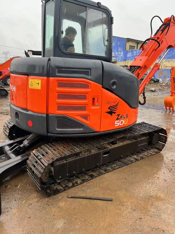 Χρησιμοποιείται η μίνι εκσκαφική μηχανή Hitachi zx50u/δεύτερο χέρι