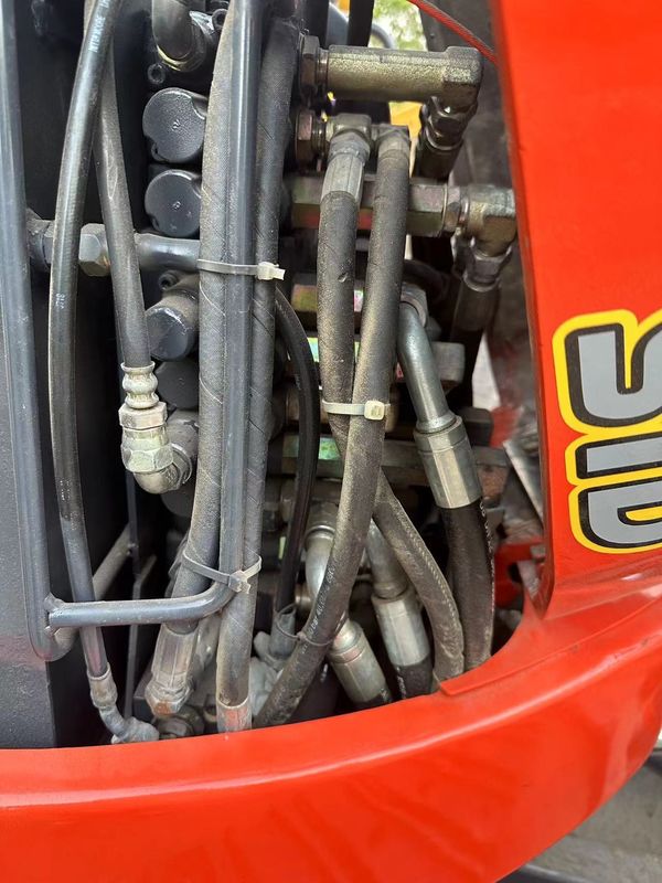 0.15m3 Bucket Red Color Μίνι Χρησιμοποιημένο Εκσκαφέα Kubota U35 Χρησιμοποιημένο Μίνι Εκσκαφέα