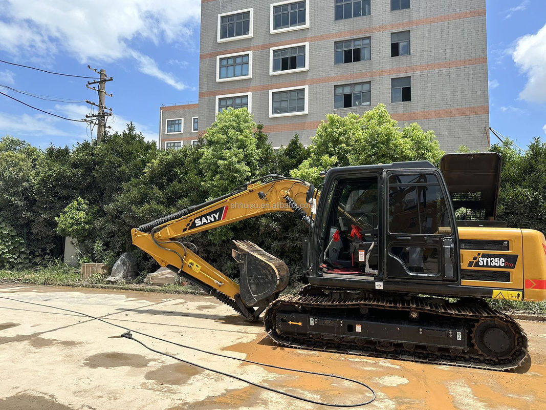 Χρησιμοποιούμενη Sany Excavator 135 Κίτρινη 0,7m3 χωρητικότητα κουβάς 13 τόνους