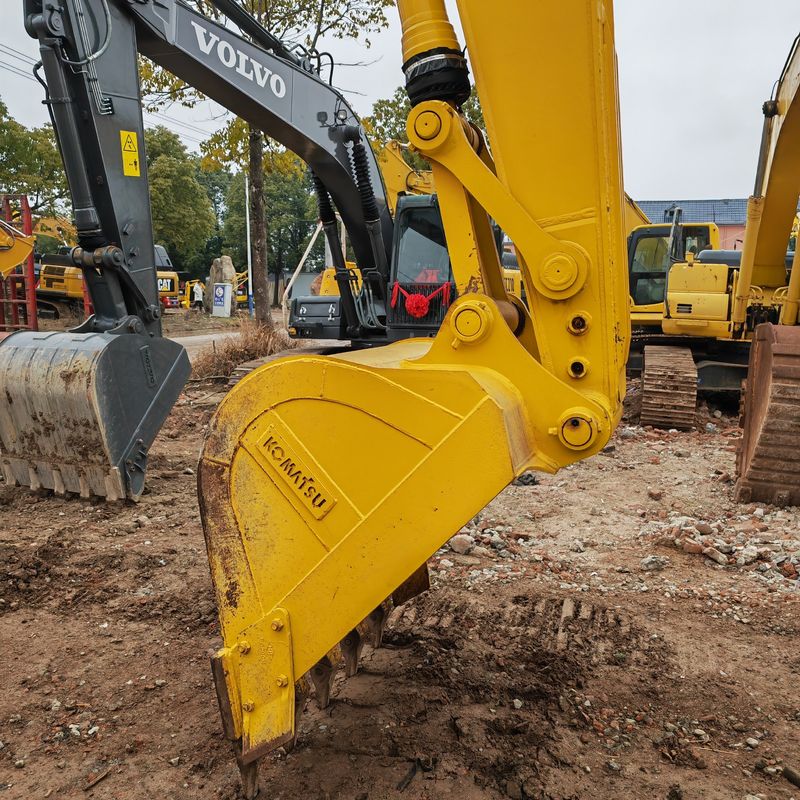 Χρησιμοποιούμενη εκσκαφέας KOMATSU240-8LC υψηλής ποιότητας CAVATOR KOMATSU PC240-8 χαμηλή τιμή προς πώληση