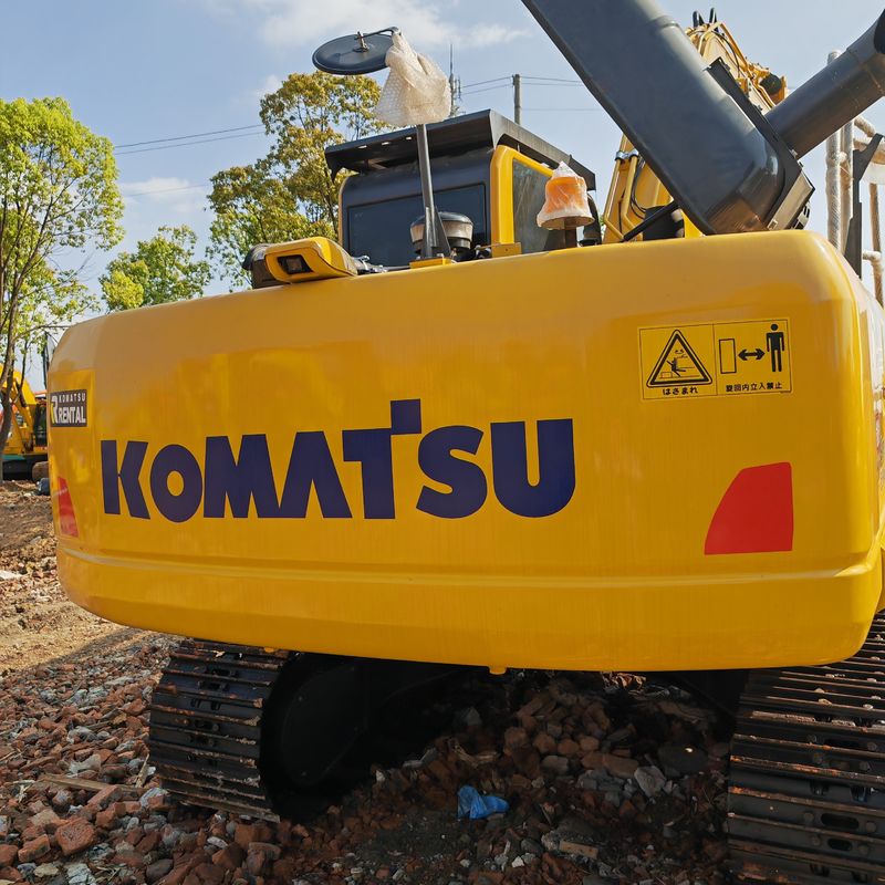 22 τόνους Χρησιμοποιούμενος εξορυκτής Komatsu PC 220 8 Δεύτερο χέρι Komatsu PC220 8