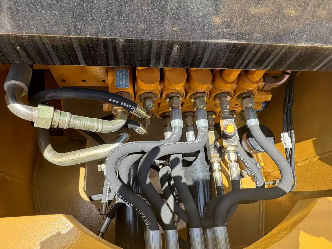 Χρησιμοποιημένη μηχανή γύρισμα Caterpillar CAT420F μηχανή γύρισμα cat 420f/ μεταχειρισμένη ιαπωνική μηχανή γύρισμα σε καλή κατάσταση