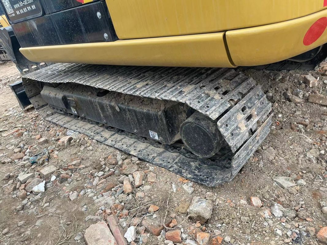 5.5TON Χρησιμοποιούμενος εξορυκτής MINI CARALER CAT305.5E σε αποθεματισμό